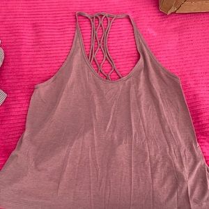 Lululemon tank